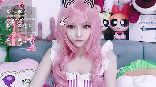 Snapshot of chenenna7 chatting on 11/19/25, 01:55 chenenna7 online show from 11/19/25, 01:55