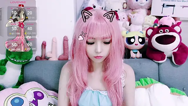 Snapshot of chenenna7 chatting on 09/23/25, 02:02 chenenna7 online show from 09/23/25, 02:02