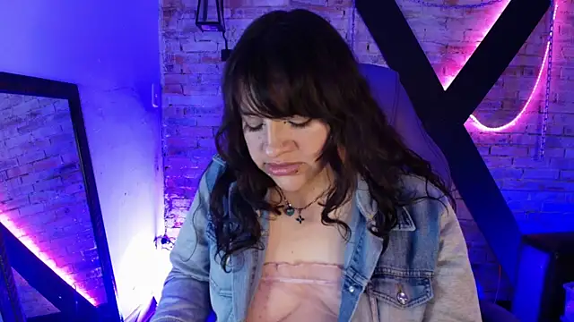 TaraTaylorr online show from 03/22/25, 06:00