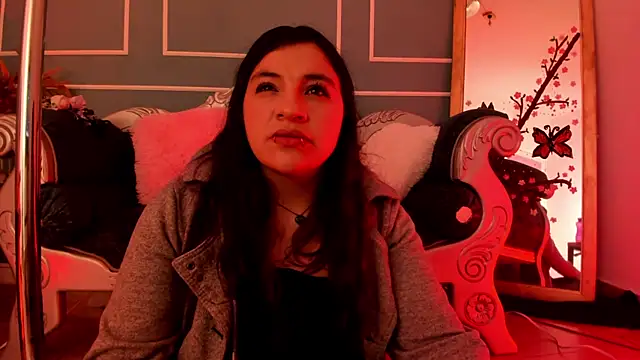 TaraTaylorr online show from 04/09/26, 03:19