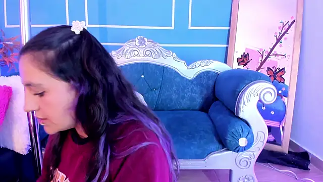 TaraTaylorr online show from 04/08/26, 03:08