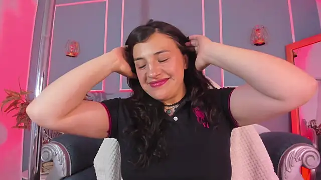 TaraTaylorr online show from 10/23/25, 02:32