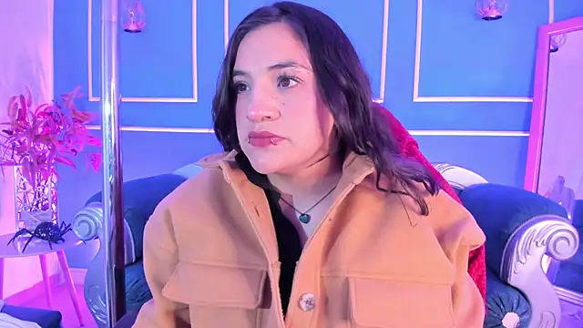 TaraTaylorr online show from 01/16/26, 02:48