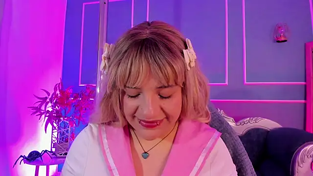 TaraTaylorr online show from 02/18/26, 03:37