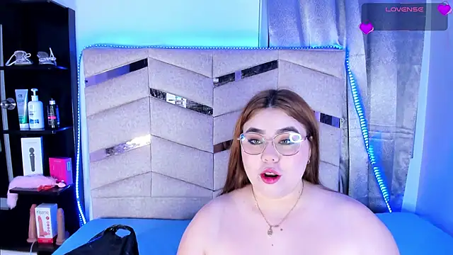 MadissonLee   online show from 05/04/26, 10:12