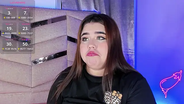 MadissonLee   online show from 03/26/26, 09:35