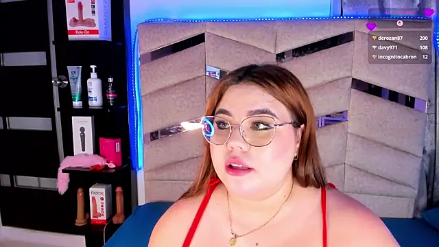 MadissonLee   online show from 05/19/26, 10:17