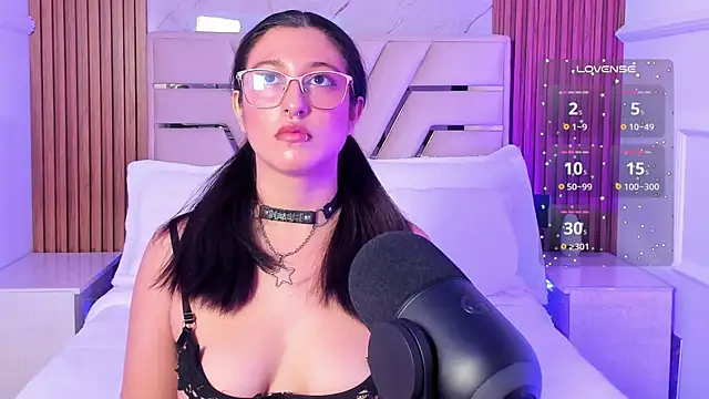 Snapshot of Gabrielakassi chatting on 03/15/25, 03:51 Gabrielakassi online show from 03/15/25, 03:51