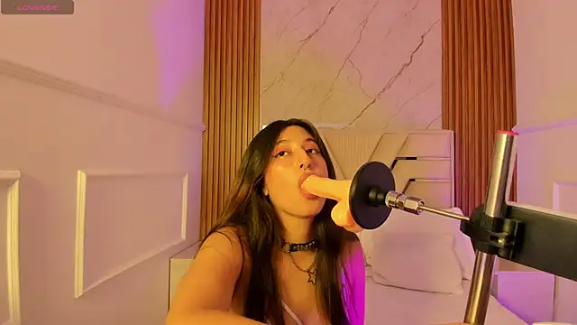 Snapshot of Gabrielakassi chatting on 03/14/25, 03:48 Gabrielakassi online show from 03/14/25, 03:48