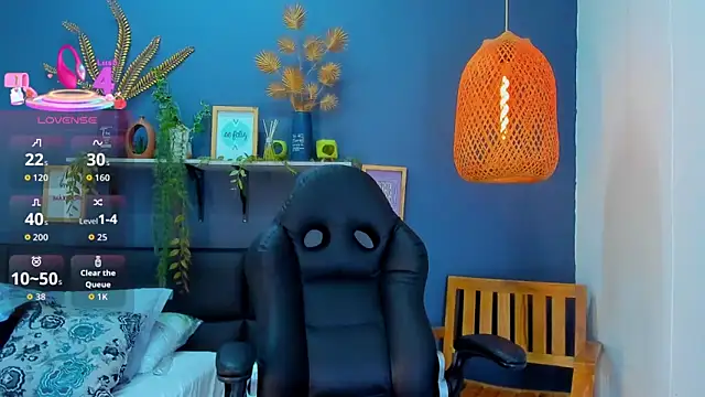 yessila parker online show from 02/10/26, 10:14