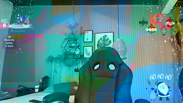 yessila parker online show from 12/19/25, 05:04