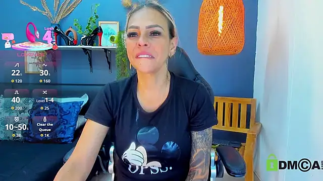 yessila parker online show from 04/21/26, 08:43