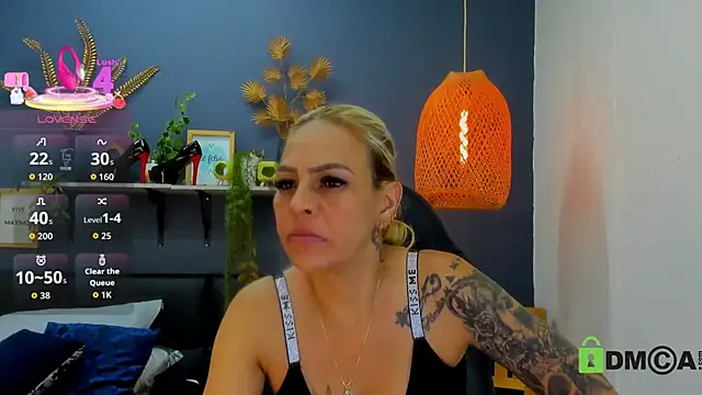 yessila parker online show from 06/01/26, 08:58
