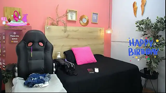 yessila parker online show from 01/10/26, 10:54