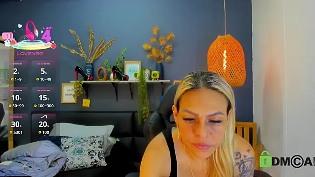 yessila parker online show from 03/12/26, 09:24