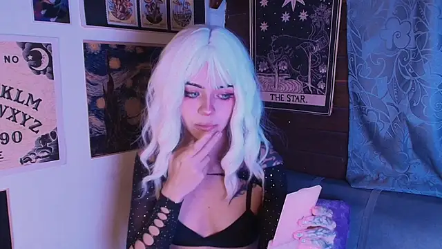  mollycrystal online show from 09/22/25, 03:34