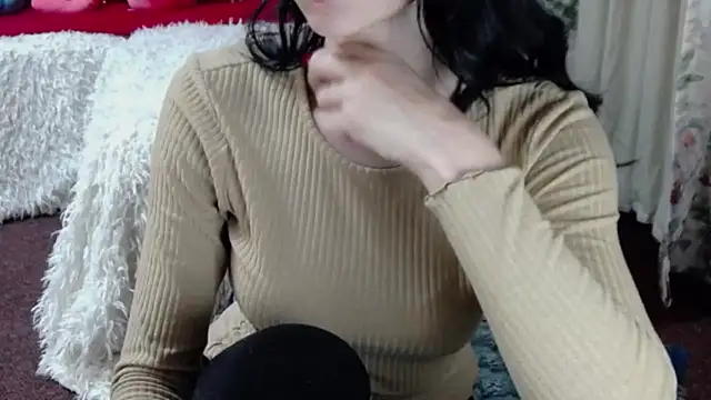 Maddison Summer online show from 12/21/25, 11:23