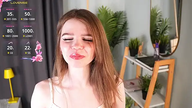 AmityDilley online show from 12/03/25, 04:06