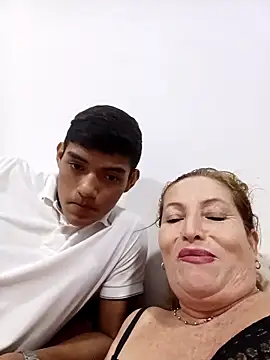 Snapshot of Sexy-Woman-Mature chatting on 02/09/26, 03:15 Sexy-Woman-Mature online show from 02/09/26, 03:15