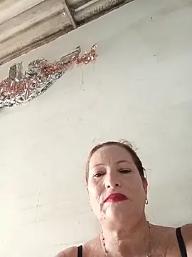 Snapshot of Sexy-Woman-Mature chatting on 05/18/26, 01:16 Sexy-Woman-Mature online show from 05/18/26, 01:16