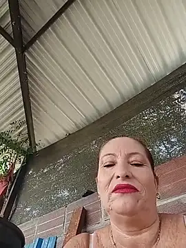 Snapshot of Sexy-Woman-Mature chatting on 06/19/26, 01:17 Sexy-Woman-Mature online show from 06/19/26, 01:17