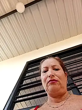Snapshot of Sexy-Woman-Mature chatting on 04/27/26, 01:42 Sexy-Woman-Mature online show from 04/27/26, 01:42
