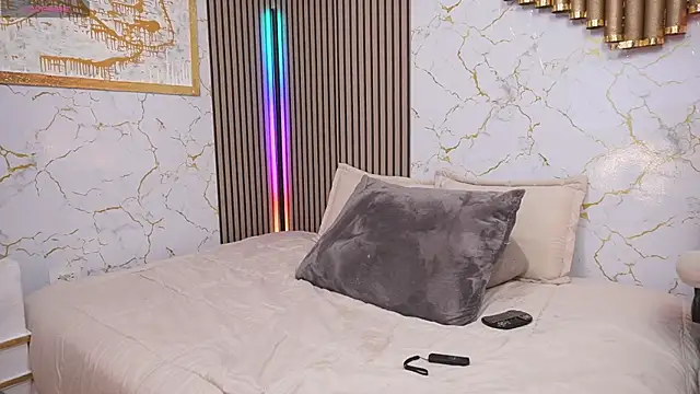 missjudi online show from 04/13/26, 07:51