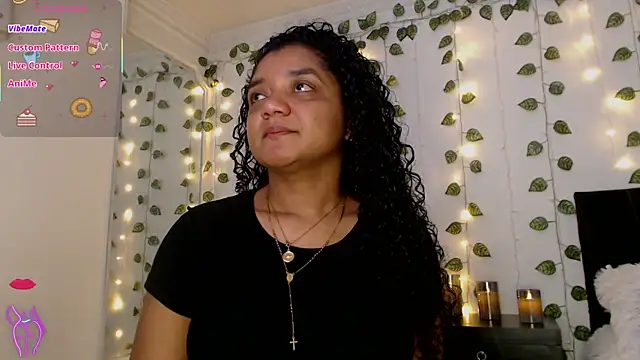 victtoria cane63 online show from 04/13/26, 10:47