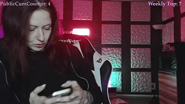 SweetSeraphine online show from 11/21/25, 07:13