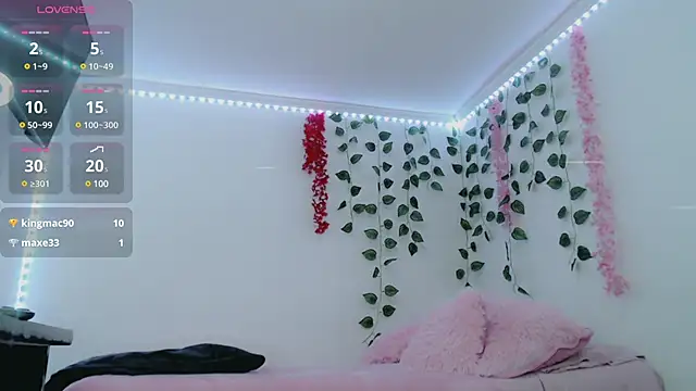 Snapshot of luna_lgomez_ chatting on 03/07/25, 02:23 luna lgomez  online show from 03/07/25, 02:23