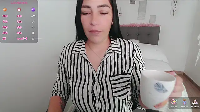 Snapshot of luna_lgomez_ chatting on 10/09/25, 12:17 luna lgomez  online show from 10/09/25, 12:17