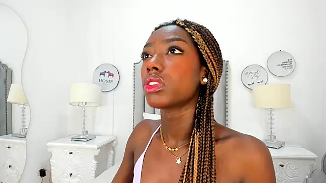 SamantaMarquez online show from 10/04/25, 07:59