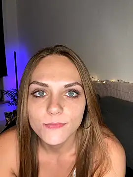 OCTAPUSSY2000 online show from 11/11/25, 08:47