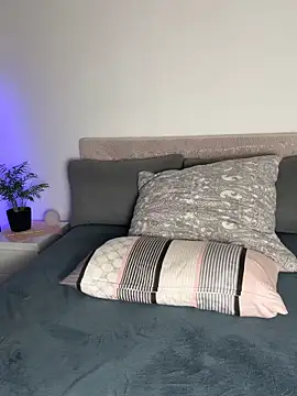 OCTAPUSSY2000 online show from 10/21/25, 07:35