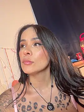 Snapshot of HotAlana_ chatting on 04/03/26, 01:56 HotAlana online show from 04/03/26, 01:56