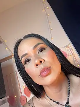 Snapshot of HotAlana_ chatting on 03/26/26, 11:46 HotAlana online show from 03/26/26, 11:46