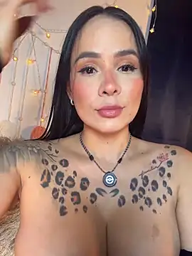 Snapshot of HotAlana_ chatting on 03/21/26, 02:02 HotAlana online show from 03/21/26, 02:02