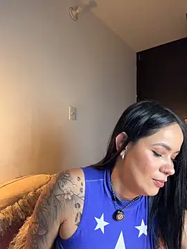 Snapshot of HotAlana_ chatting on 02/11/26, 12:10 HotAlana online show from 02/11/26, 12:10