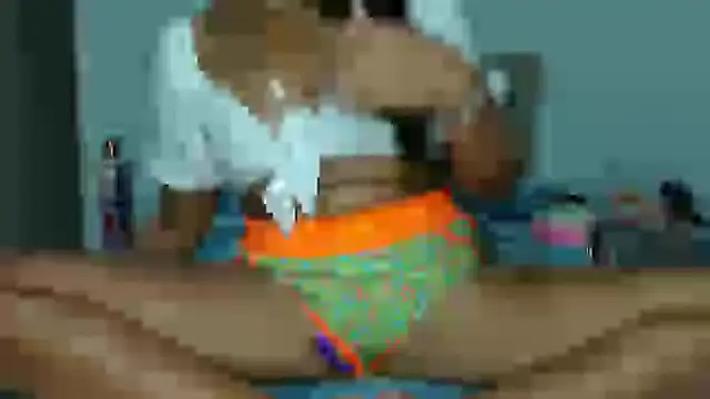 Snapshot of FresitaSquirt24 chatting on 03/19/25, 01:54 FresitaSquirt24 online show from 03/19/25, 01:54