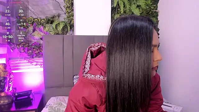 Fernanda liie  online show from 01/13/26, 12:31