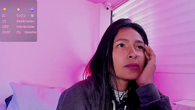 Fernanda liie  online show from 05/08/26, 12:53