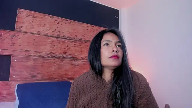 Fernanda liie  online show from 07/17/26, 12:24