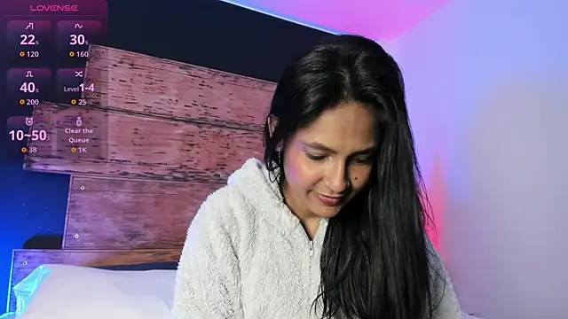 Fernanda liie  online show from 05/22/26, 12:58