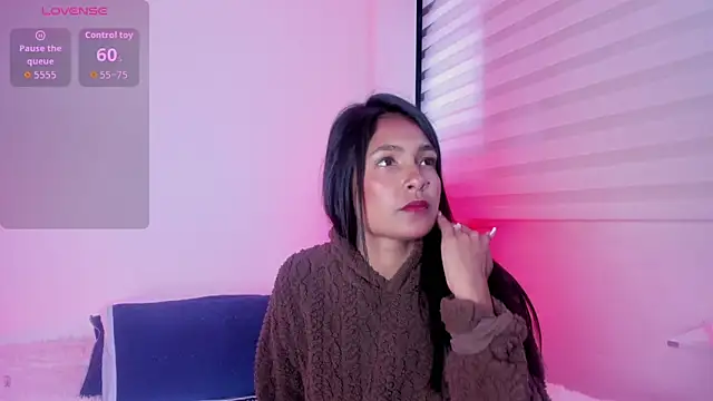 Fernanda liie  online show from 06/17/26, 01:21