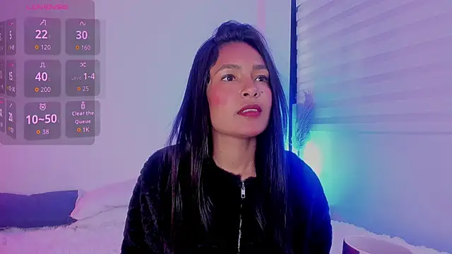 Fernanda liie  online show from 06/10/26, 12:50