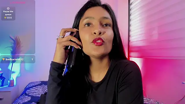 Fernanda liie  online show from 04/25/26, 07:11