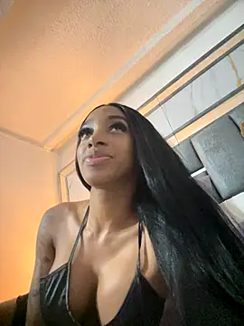 Snapshot of Angelesmith1 chatting on 11/03/25, 02:39 Angelesmith1 online show from 11/03/25, 02:39