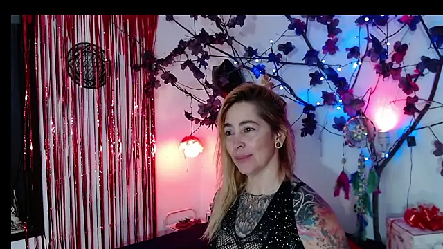 Sara Valkyri online show from 02/24/26, 03:02