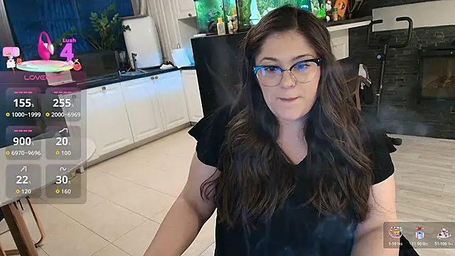 Layla- online show from 03/29/26, 10:22