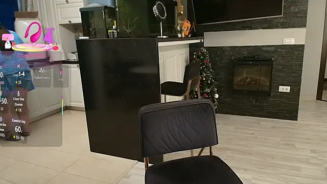 Layla- online show from 02/12/26, 10:59